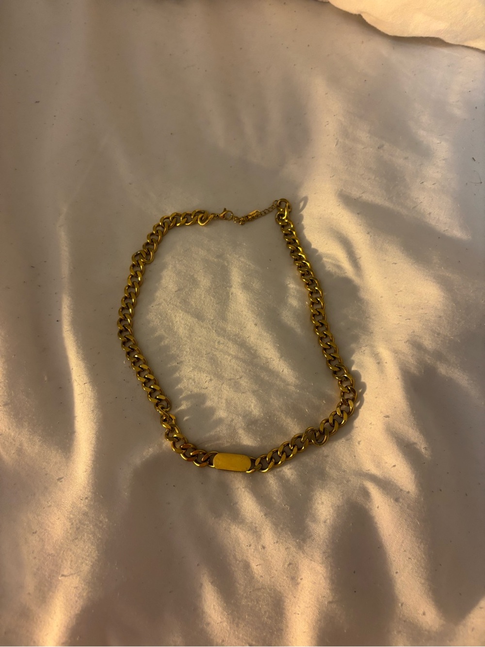 Lawaur Gold plated think chain necklace